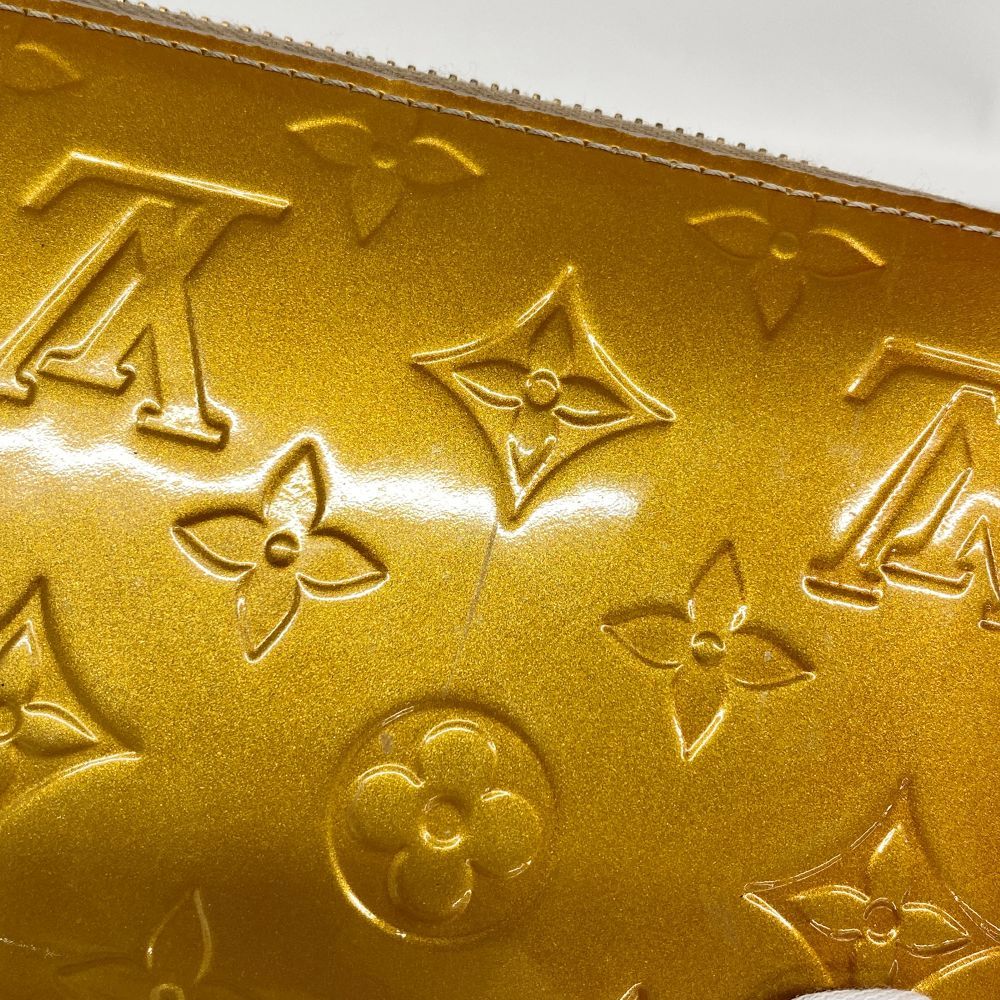 Louis Vuitton Wallet Vernis Zippy Beige Poodle — view 7