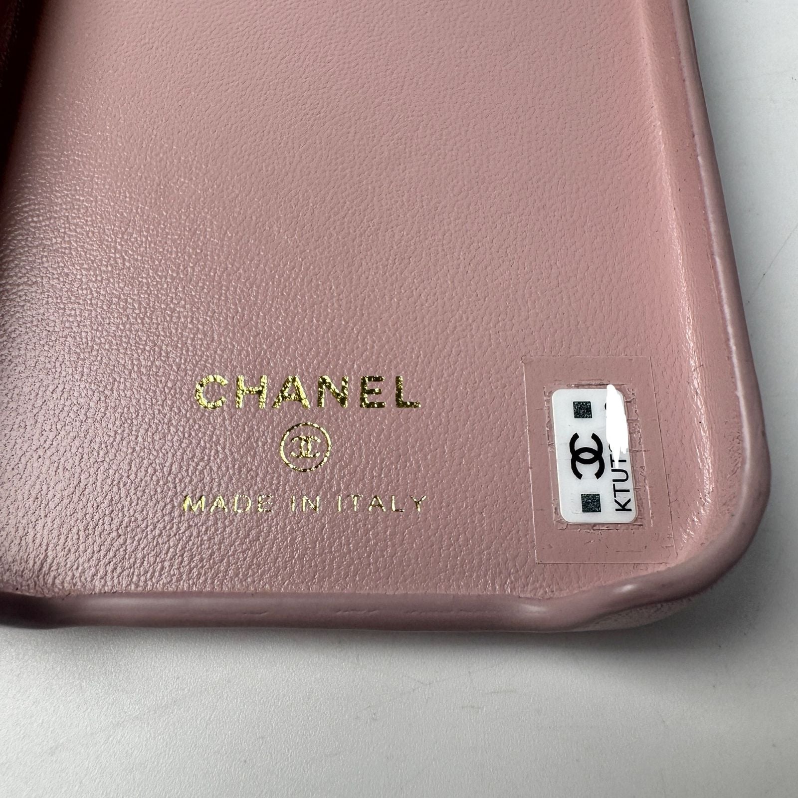 Chanel Case Chain Strap Pearl — view 8