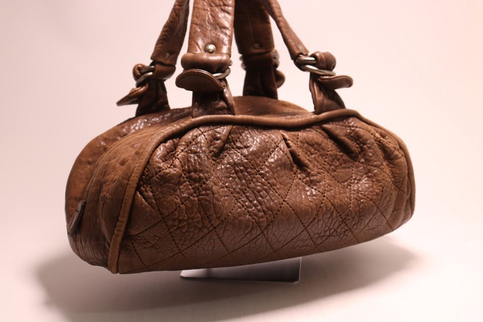 Chanel Leather Handbag Brown — view 4