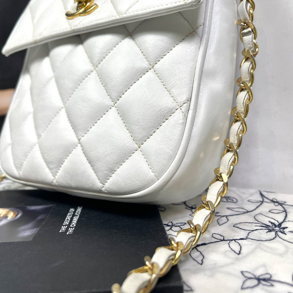 Chanel Vintage Turnlock Quilted Chain Shoulder Bag — view 6