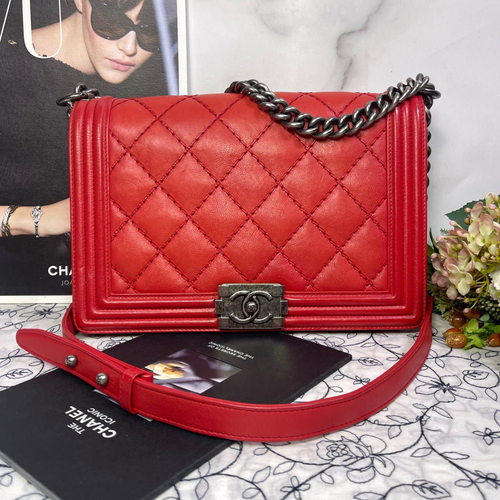 Chanel Boy Quilted Chain — view 3