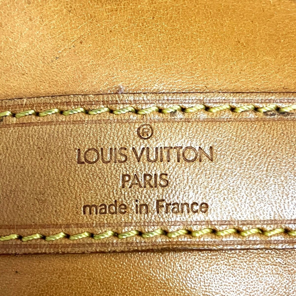 Louis Vuitton Randonnee GM Monogram Shoulder Bag Canvas — view 4