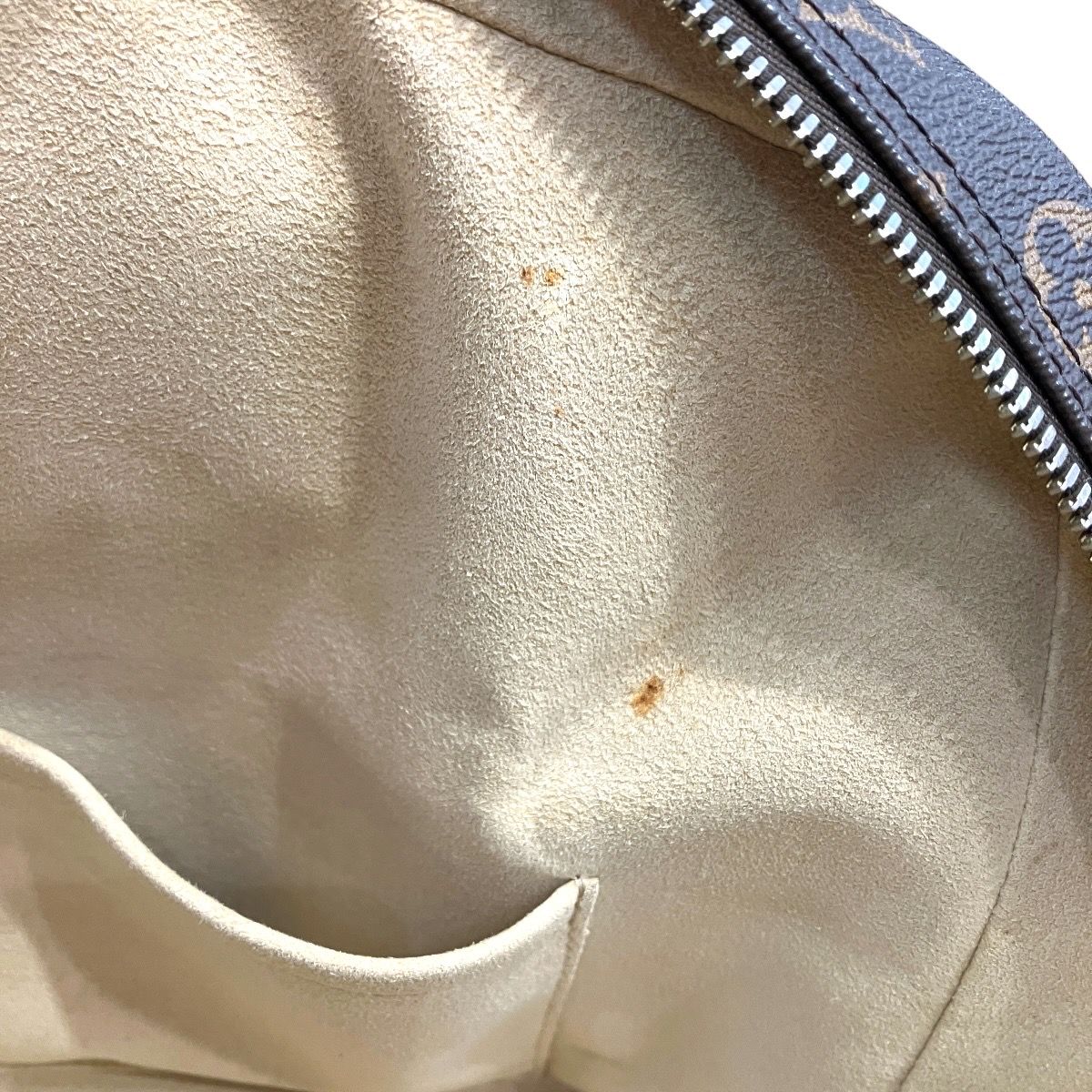 Louis Vuitton Monogram Manhattan GM Handbag Canvas — view 7