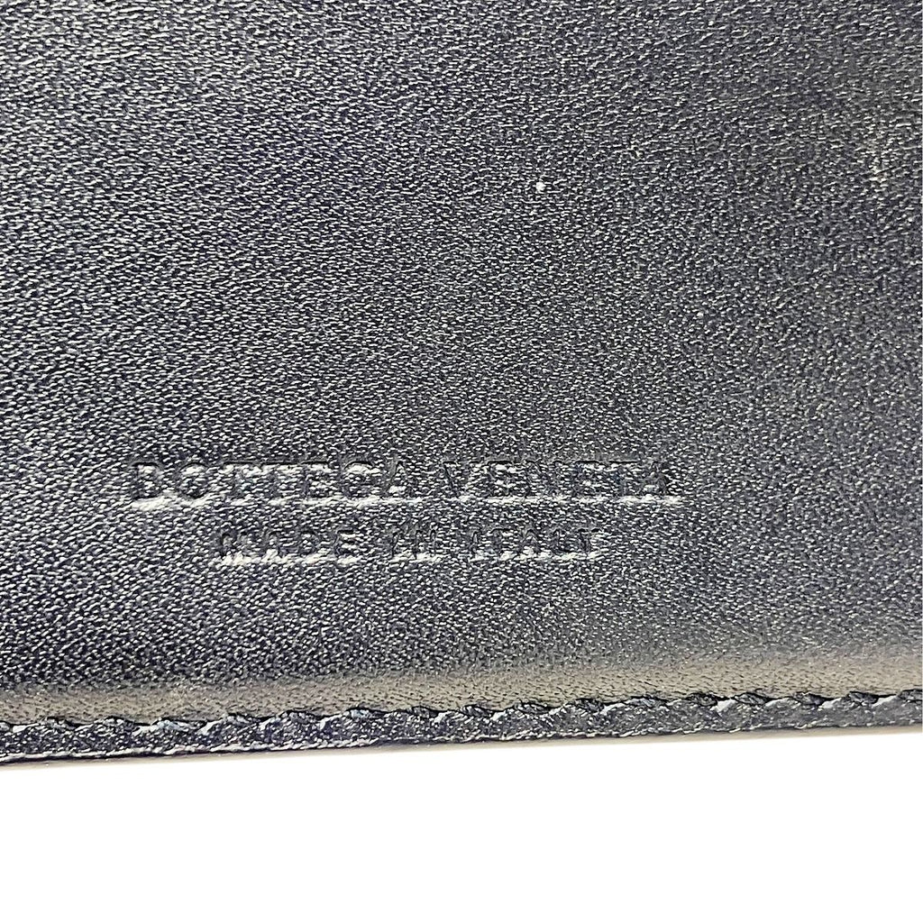 Bottega Veneta Intrecciato Bifold Wallet Leather — view 4