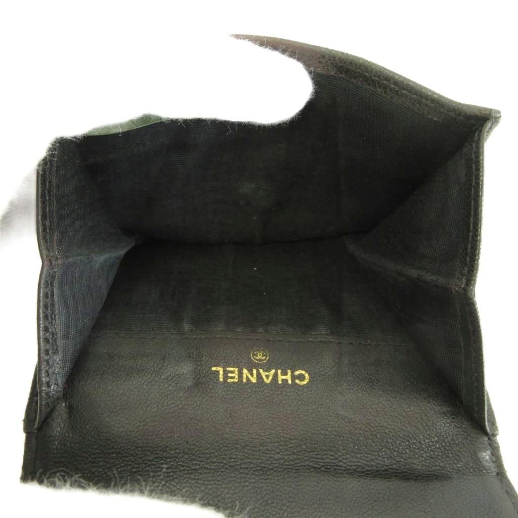 Chanel Vintage Coin Purse Bifold Leather CC Logo Stitch Black — view 7