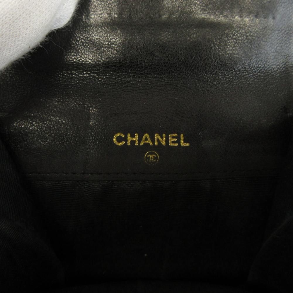 Chanel Vintage Coin Purse Bifold Leather CC Logo Stitch Black — view 4