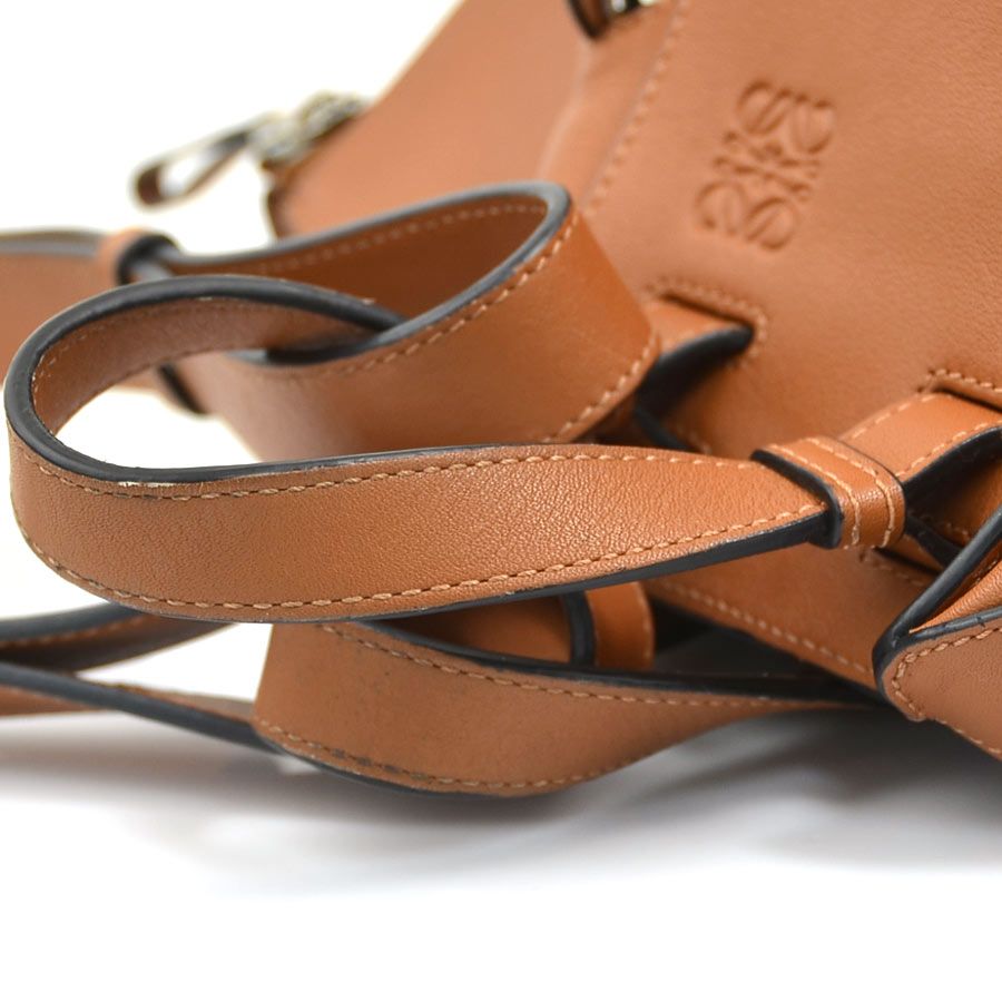 Loewe Shoulder Bag Hammock — view 8