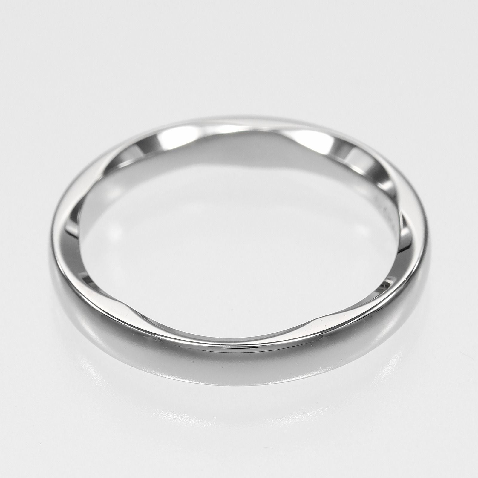 Chanel Camellia Marriage Platinum Ring — view 7