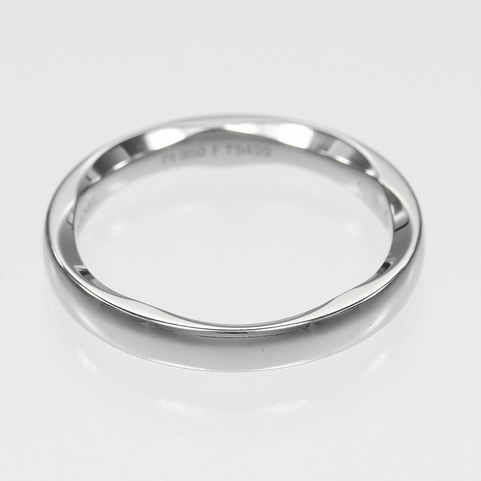 Chanel Camellia Marriage Platinum Ring — view 8