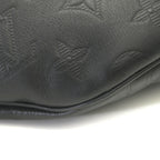 Louis Vuitton Discovery Bum Bag Monogram Shadow Noir Waist Canvas — view 7