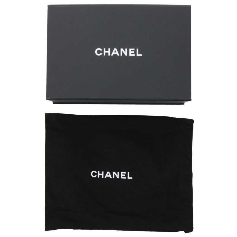 Chanel Boy 25 Caviar Leather Chain Shoulder Bag 25 — view 5