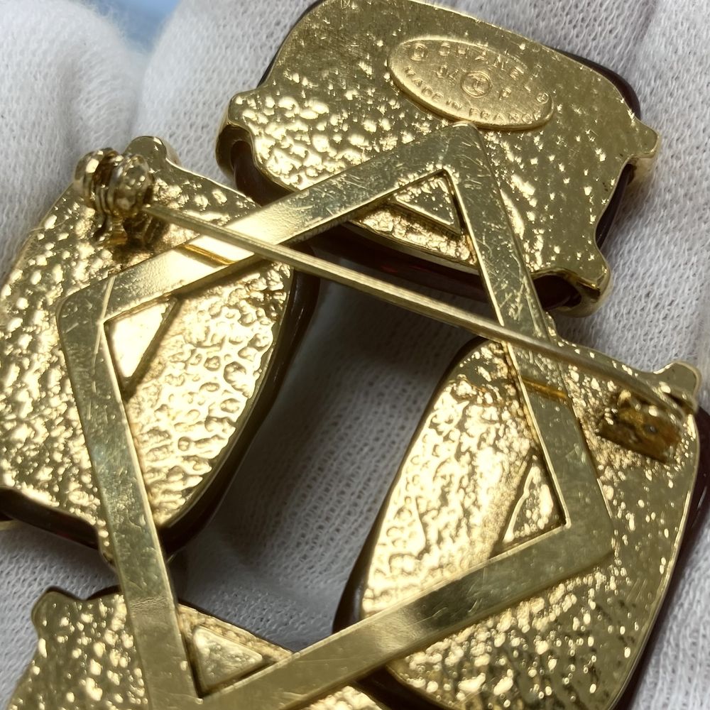 Chanel Brooch CC Logo Gripoix Color Stone Gold — view 6