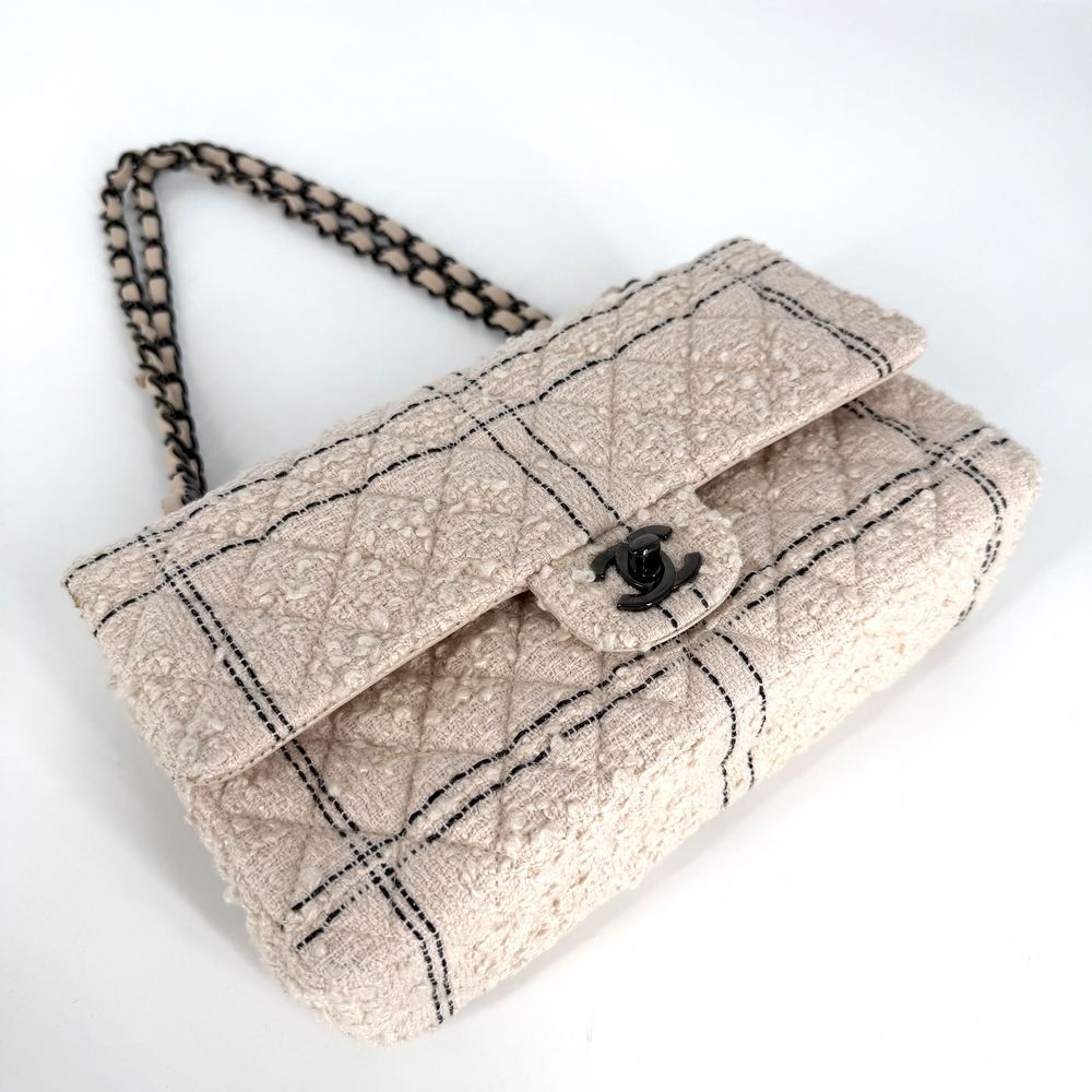 Chanel Shoulder Bag Quilted 25 CC Logo Crossbody Tweed Leather Pink Beige Black — view 3