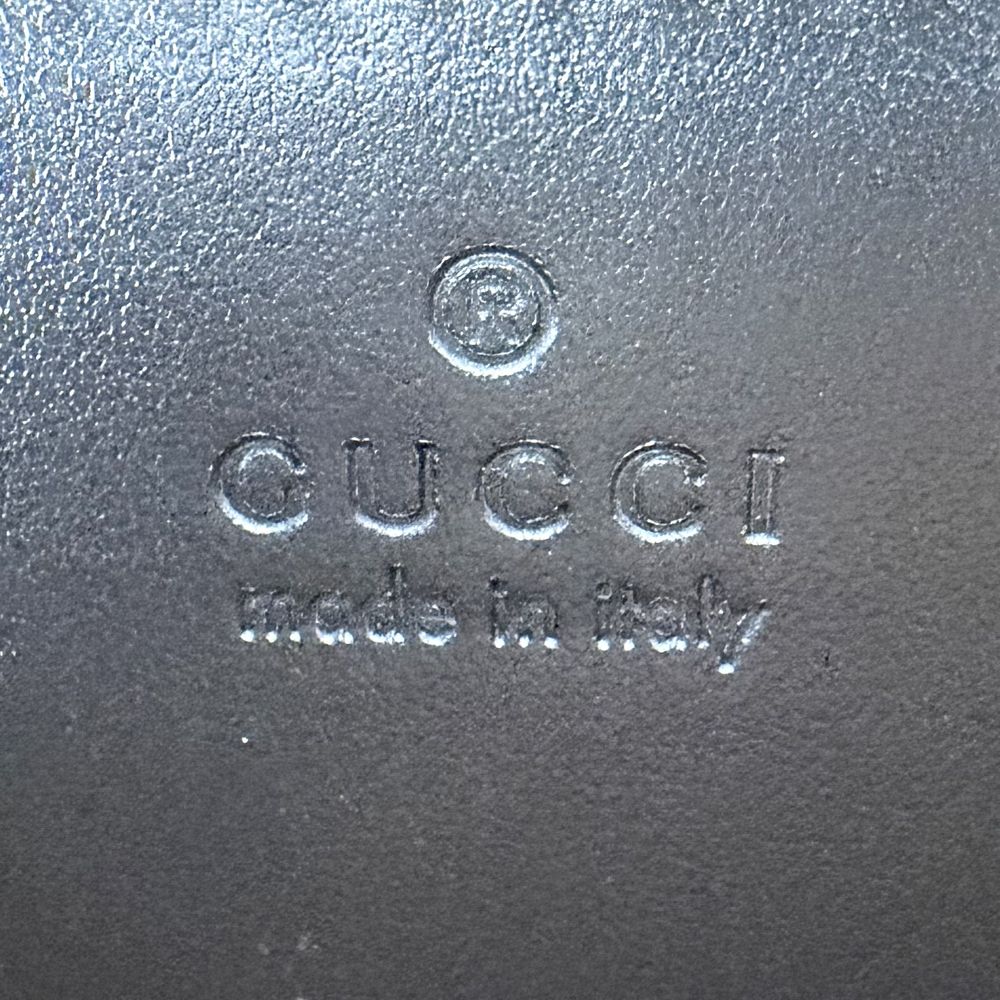 Gucci Shoulder Bag Interlocking G Heart Quilted Crossbody Leather Black Gold — view 5