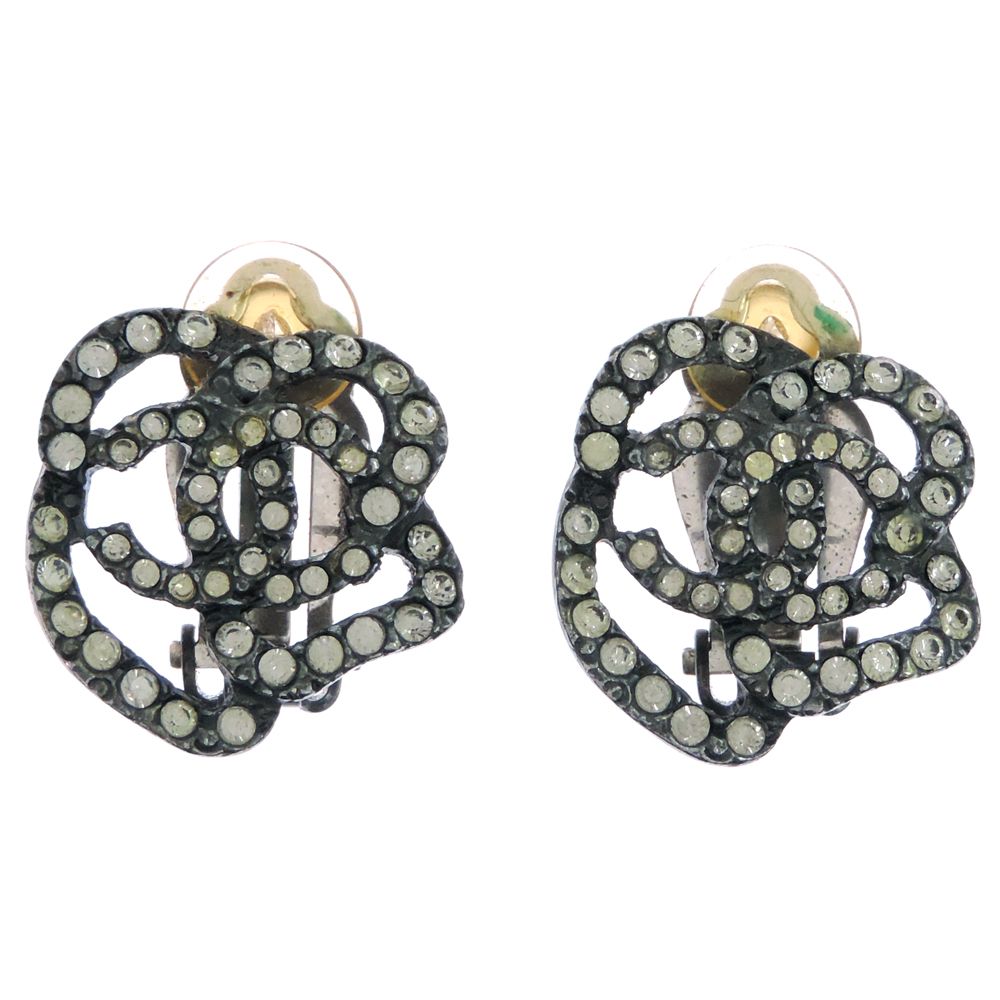Chanel Earrings Beige
