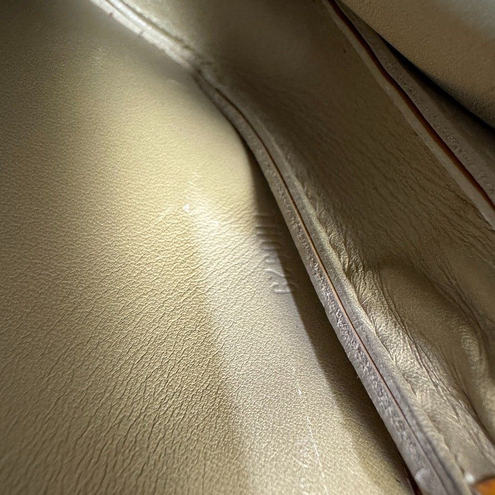 Louis Vuitton Lexington Monogram Vernis Handbag Yellow — view 7