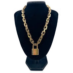 Louis Vuitton Collier LV Edge Metal Necklace Gold — view 8