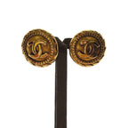 Chanel CC Logo Earrings Gold — view 5