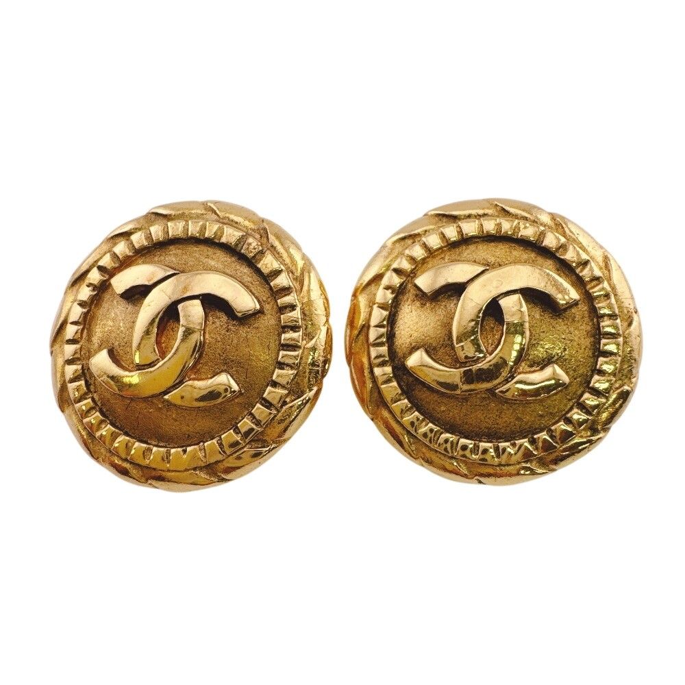 Chanel CC Logo Earrings Gold