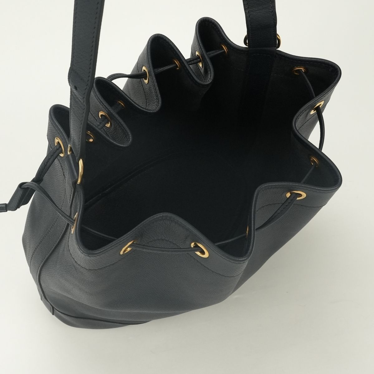 Hermes Market GM Shoulder Bag Courchevel Blue Indigo Navy Gold — view 8