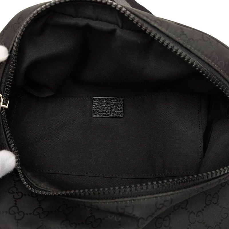 Gucci GG Nylon Waist Bag Black — view 4