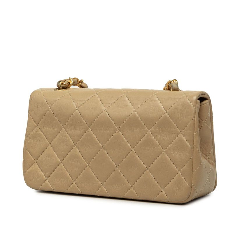 Chanel CC Logo Quilted Chain Shoulder Bag Beige Lambskin — view 2
