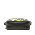Louis Vuitton Epi LV Circle Danube PM Crossbody Shoulder Bag Noir Black Leather — view 3