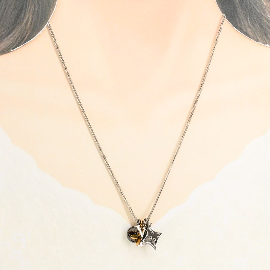 Louis Vuitton Pendant LV Instinct — view 7