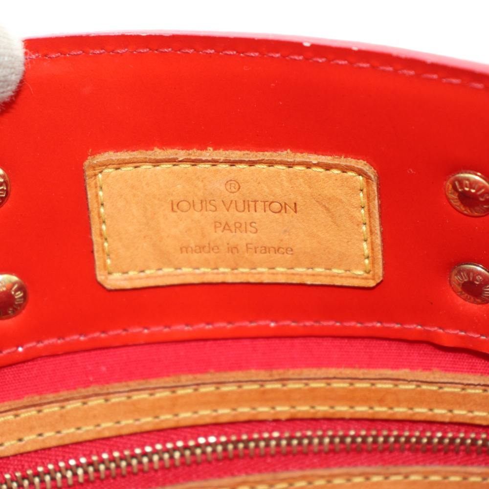Louis Vuitton Vernis Reade PM Handbag Patent — view 3