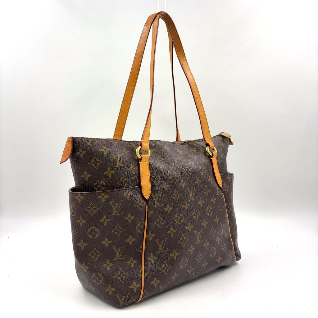 Louis Vuitton Totally MM Monogram Leather Brown Light Tote Bag Gold — view 2
