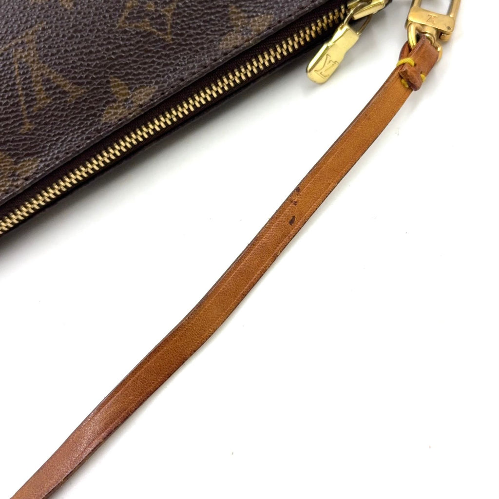Louis Vuitton Pochette Accessoires Monogram Leather Brown Light Handbag Gold — view 8
