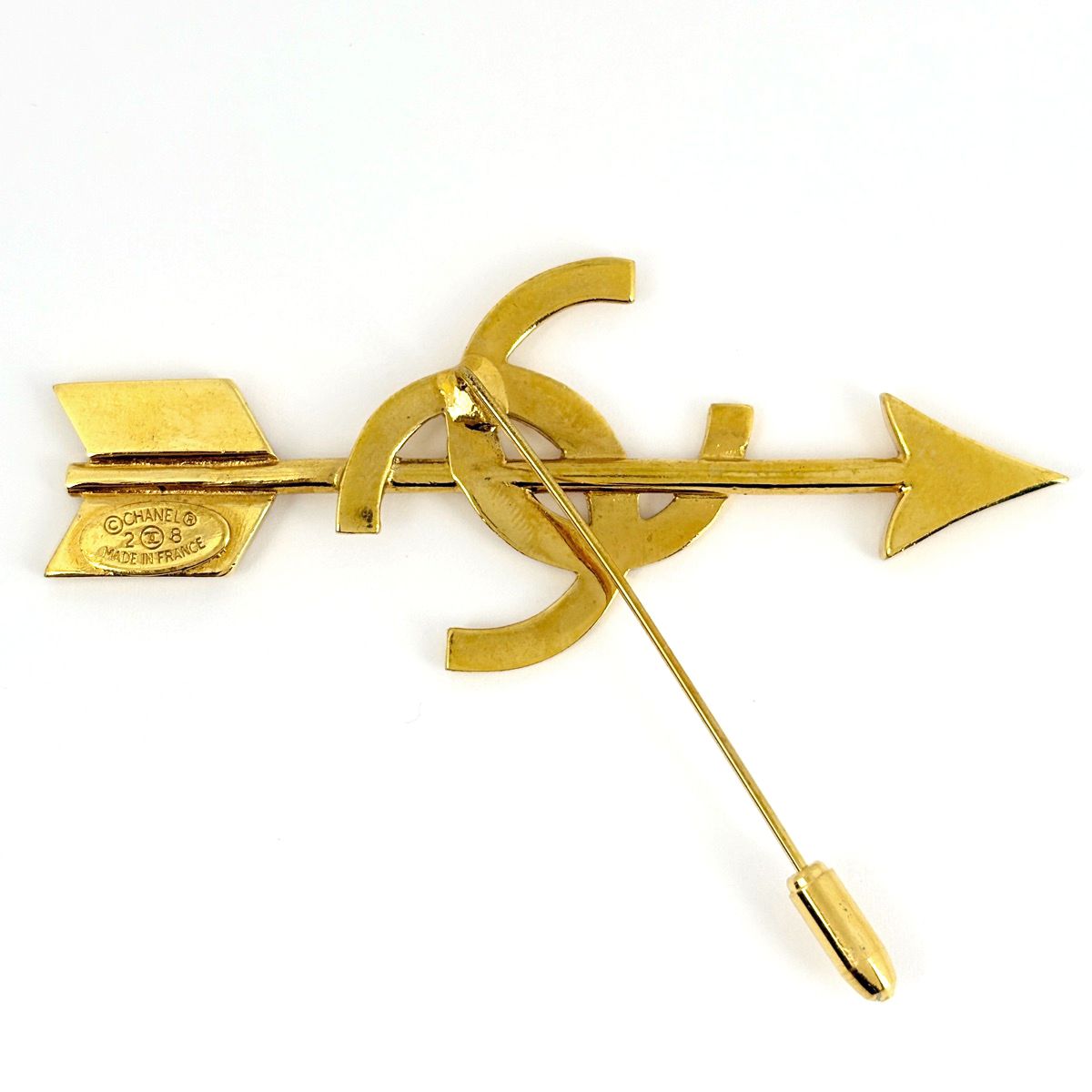 Chanel Brooch CC Logo Arrow Gold Plated — view 2