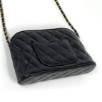 Chanel Shoulder Bag CC Logo Caviar Leather Black — view 2
