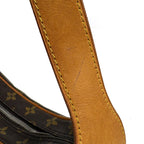 Louis Vuitton Croissant MM Shoulder Bag Monogram Brown — view 5