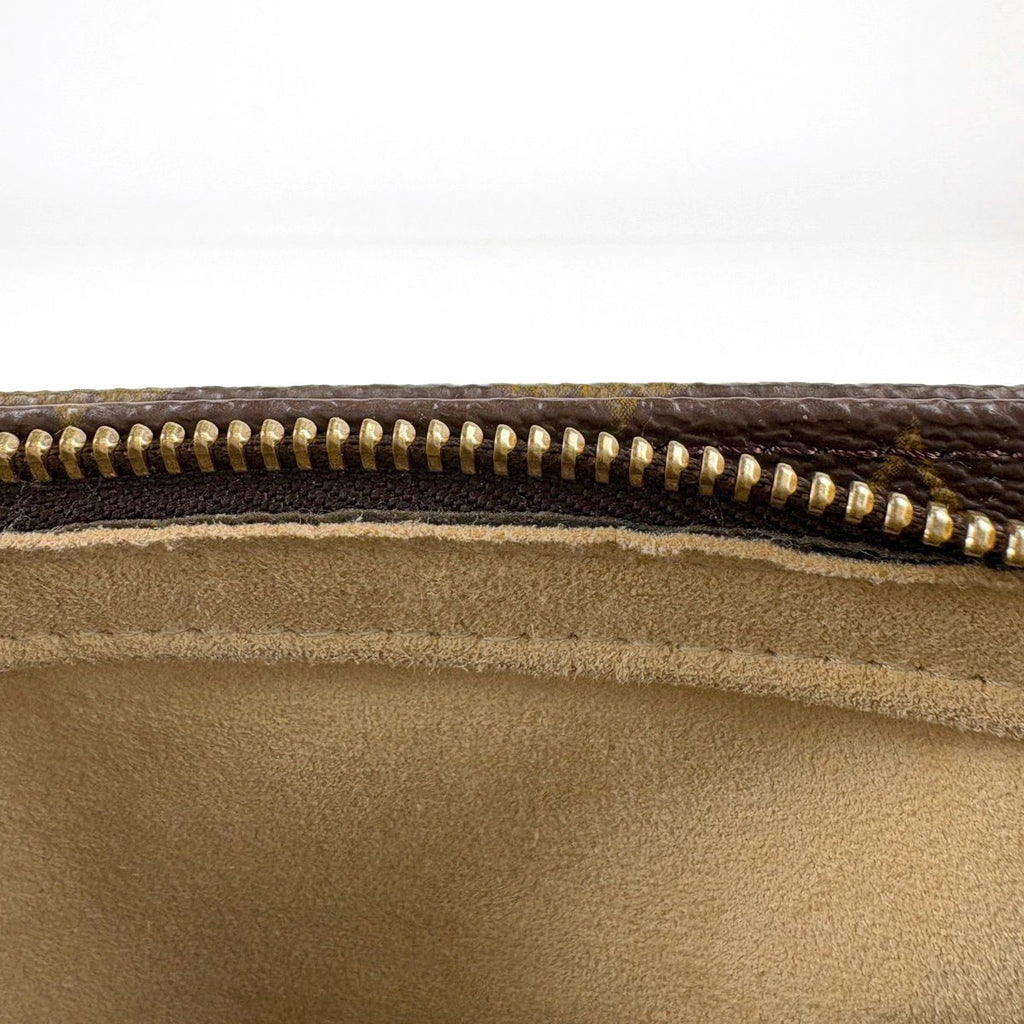 Louis Vuitton Looping GM Shoulder Bag Monogram Brown — view 5
