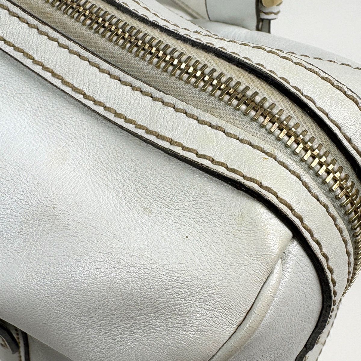 Gucci Handbag GG Logo Interlocking G Leather White — view 4