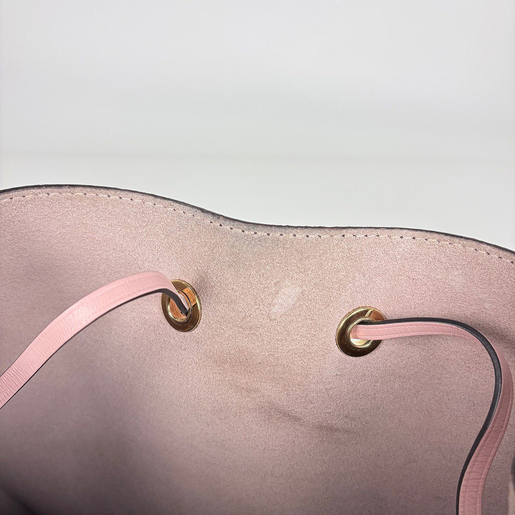 Louis Vuitton Neo Noe Shoulder Bag Drawstring Monogram Rose Poudre Brown — view 7