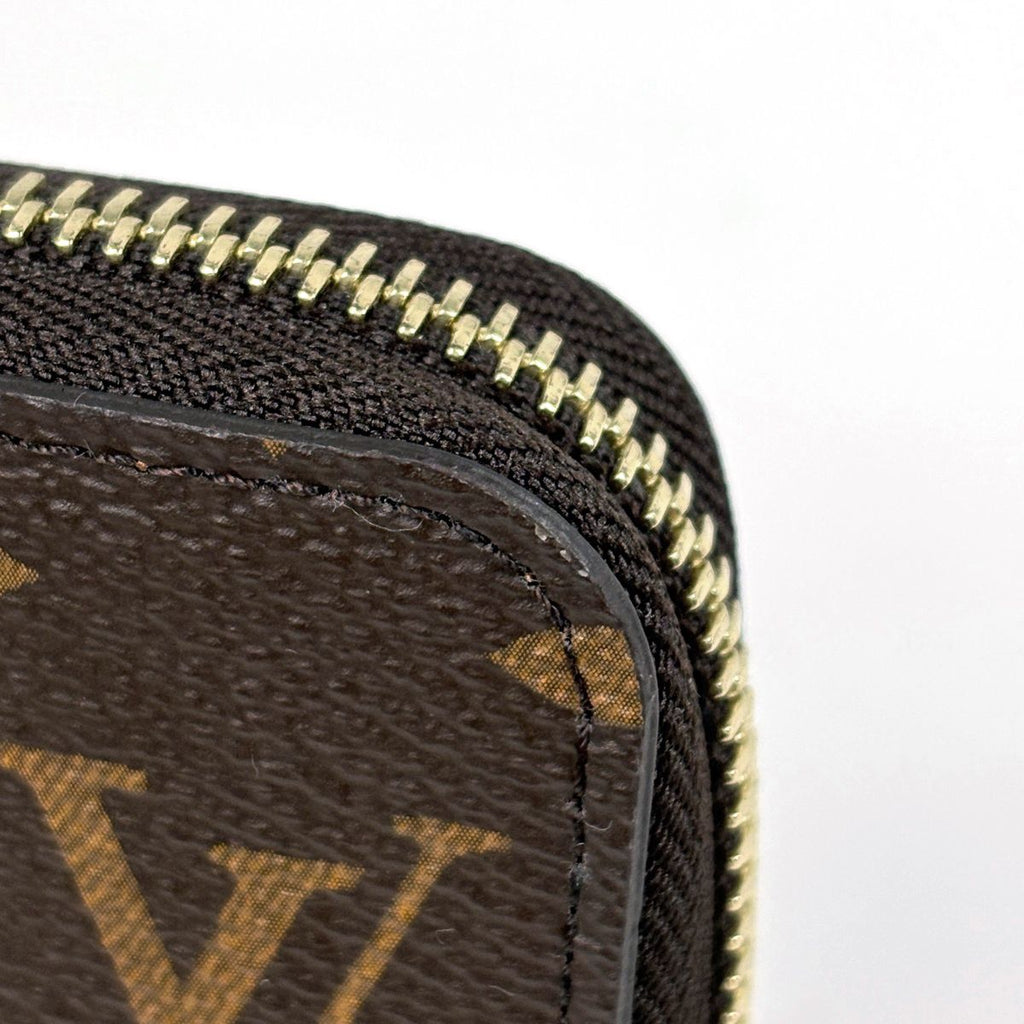 Louis Vuitton Zippy Wallet Round Zip Monogram Brown — view 3