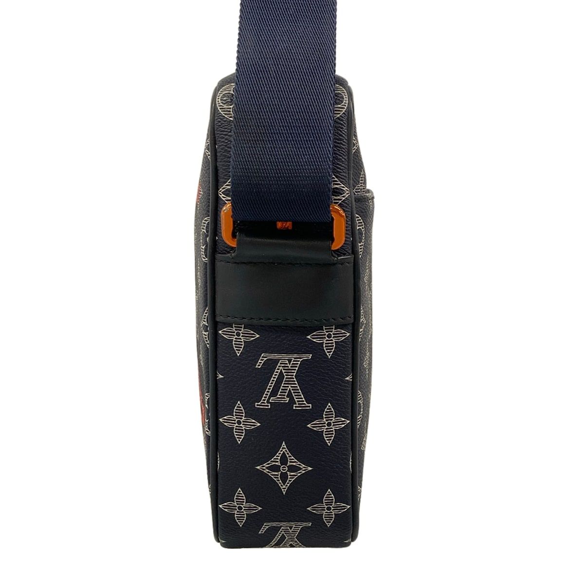 Louis Vuitton Shoulder Bag Monogram Upside Down Daneuve PM — view 4