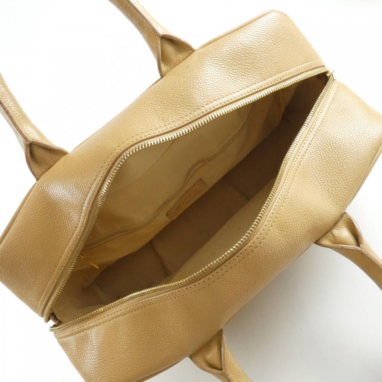 Chanel Boston Bag Travel Bags Beige — view 8
