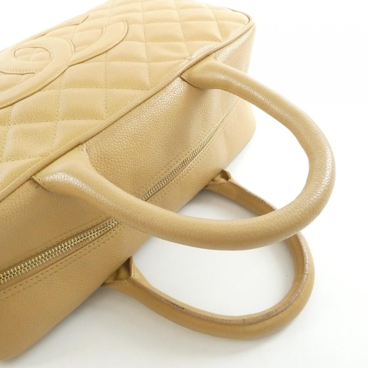 Chanel Boston Bag Travel Bags Beige — view 5