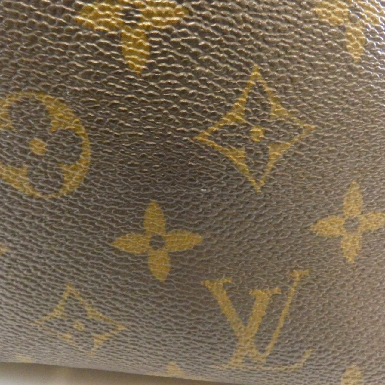Louis Vuitton Monogram Neverfull PM Bag — view 4