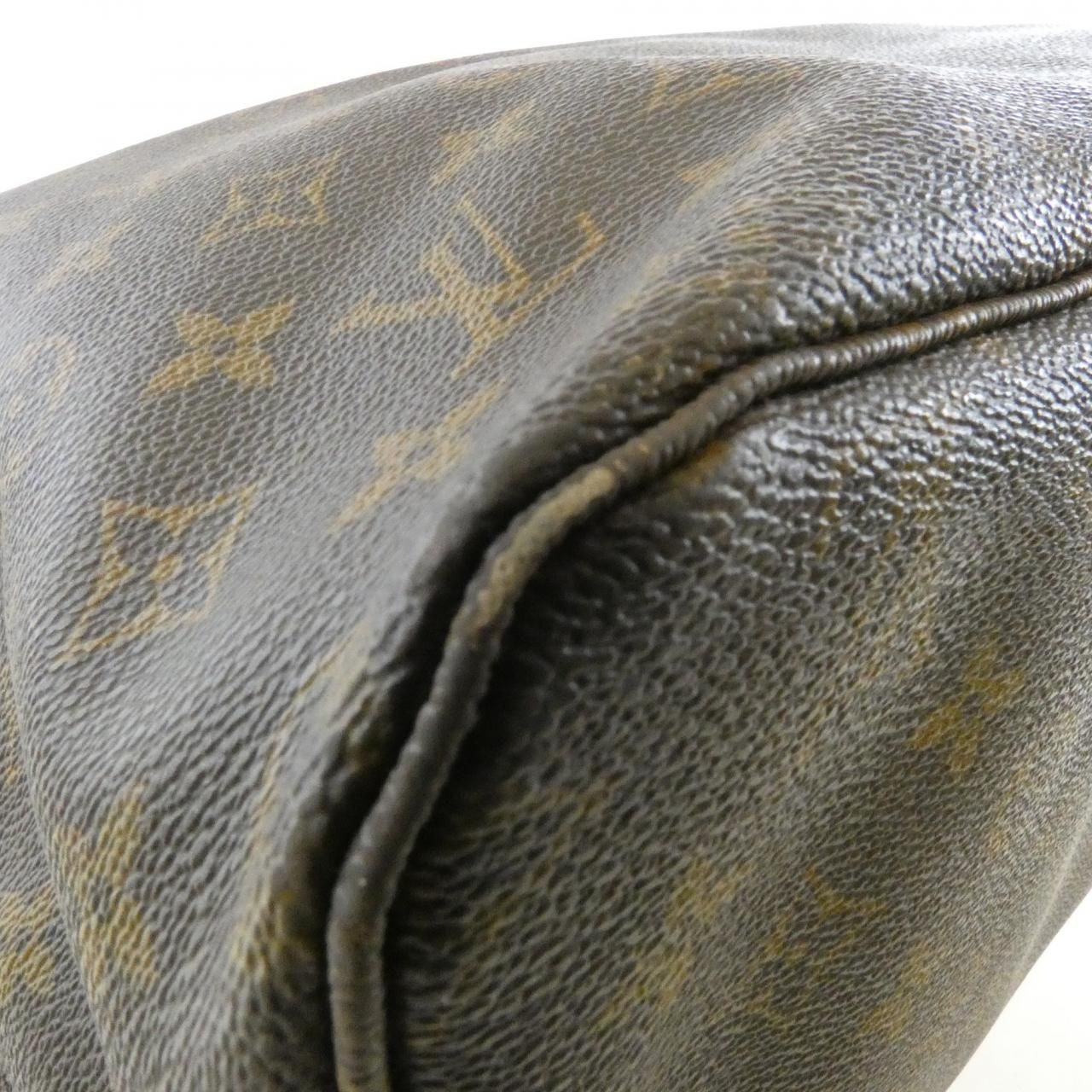 Louis Vuitton Monogram Neverfull GM Bag — view 3