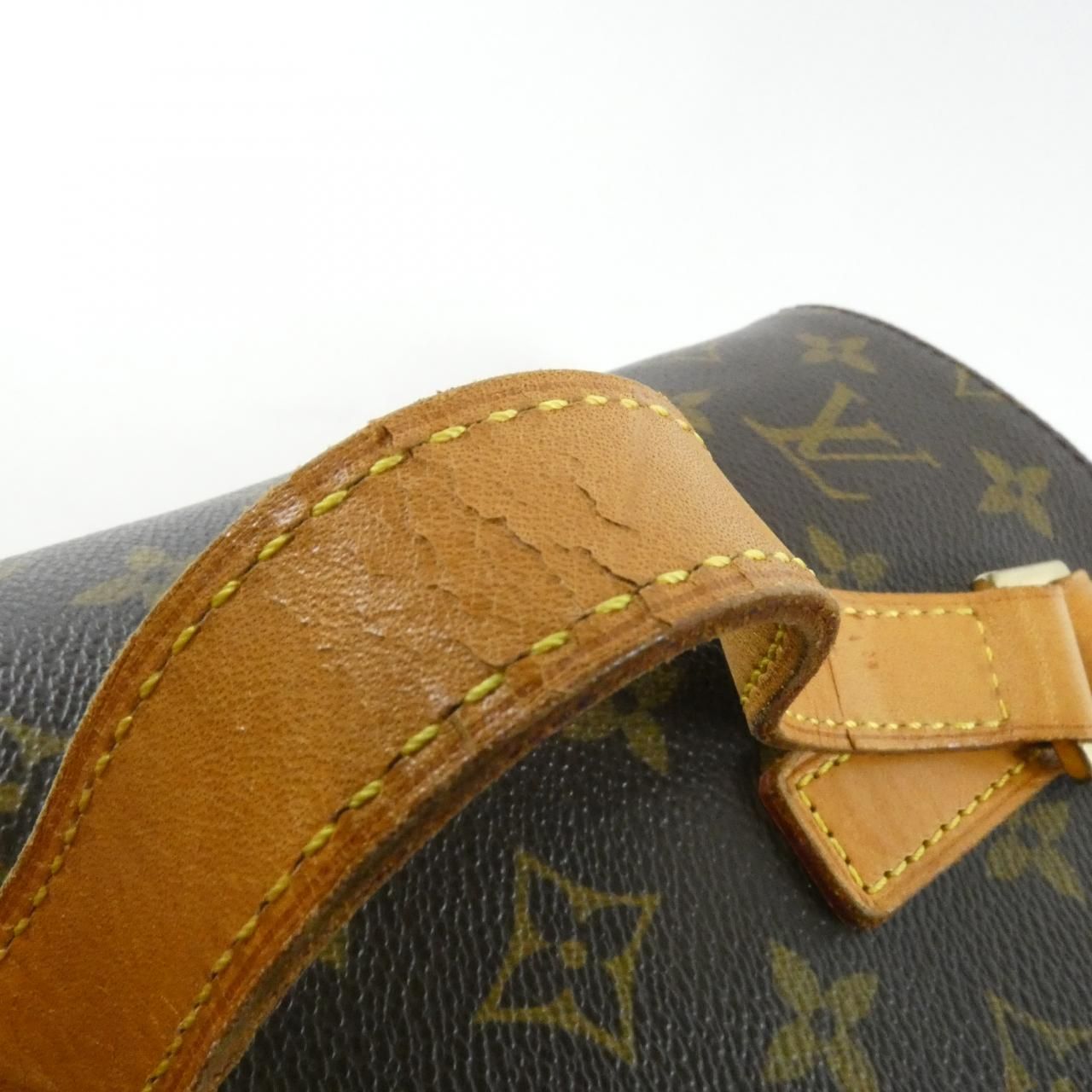 Louis Vuitton Monogram Vavin GM Bag — view 7