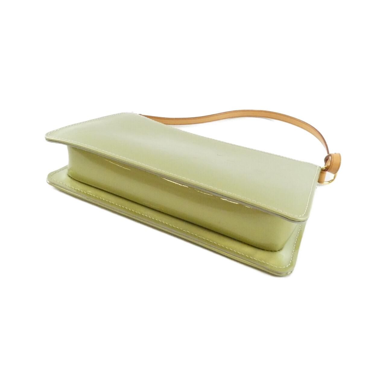 Louis Vuitton Vernis Lexington Pouch — view 3
