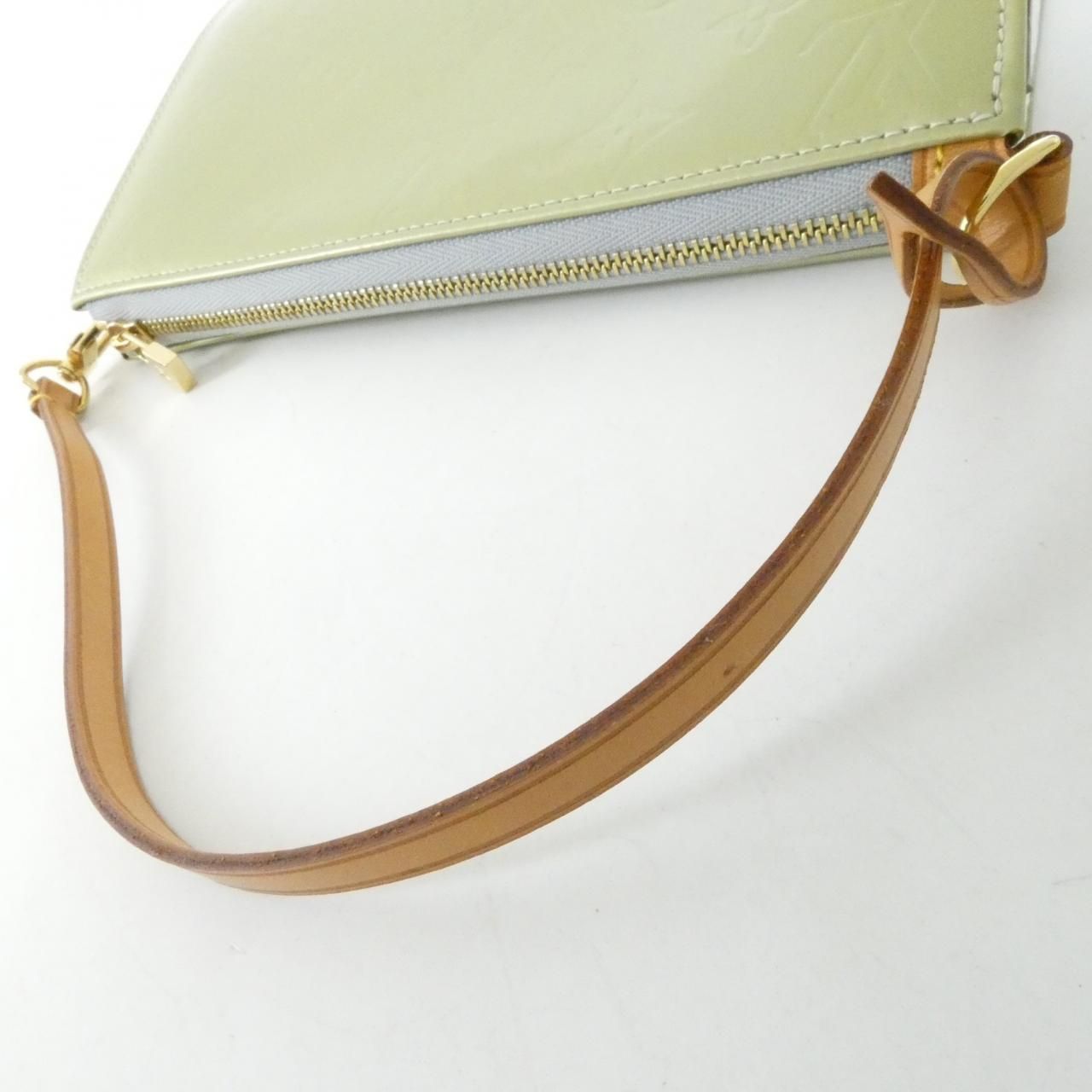 Louis Vuitton Vernis Lexington Pouch — view 6