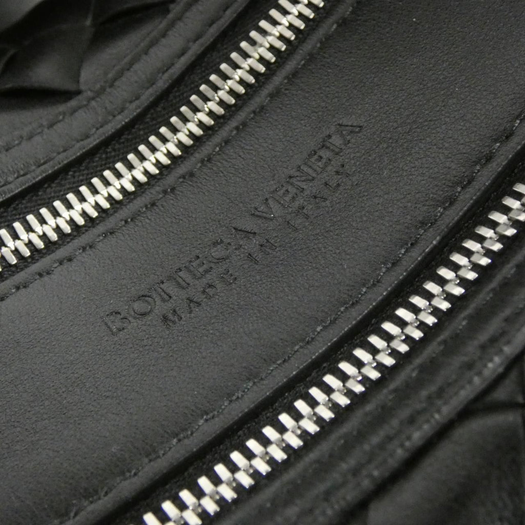 Bottega Veneta Shoulder Bag — view 4