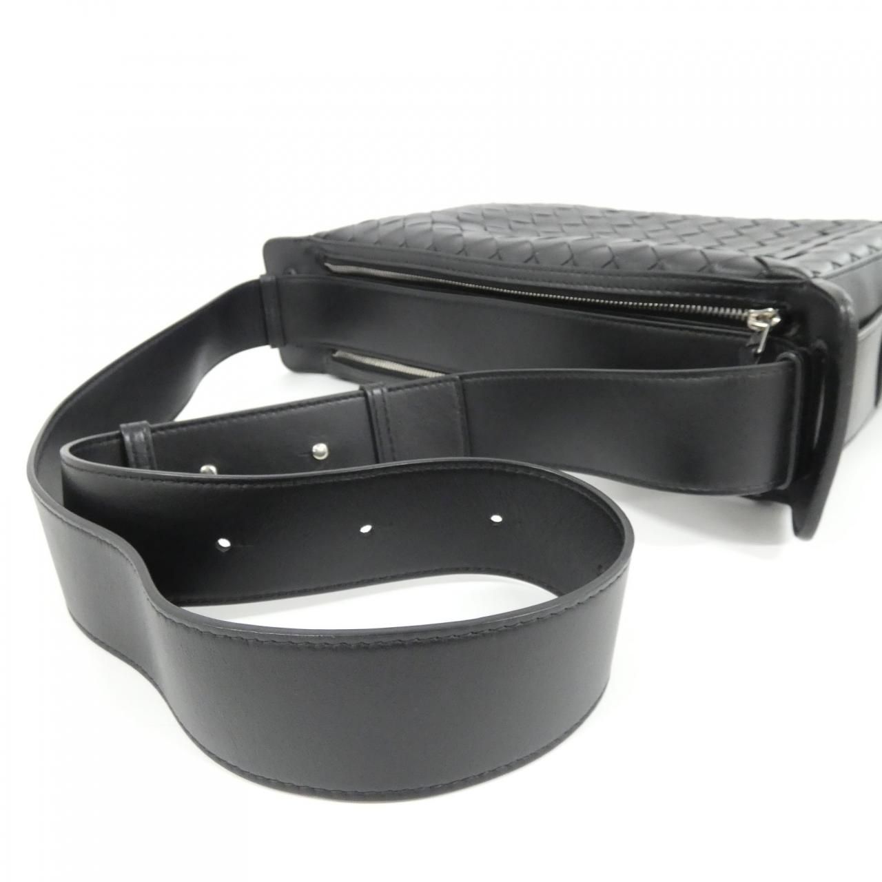 Bottega Veneta Shoulder Bag — view 5