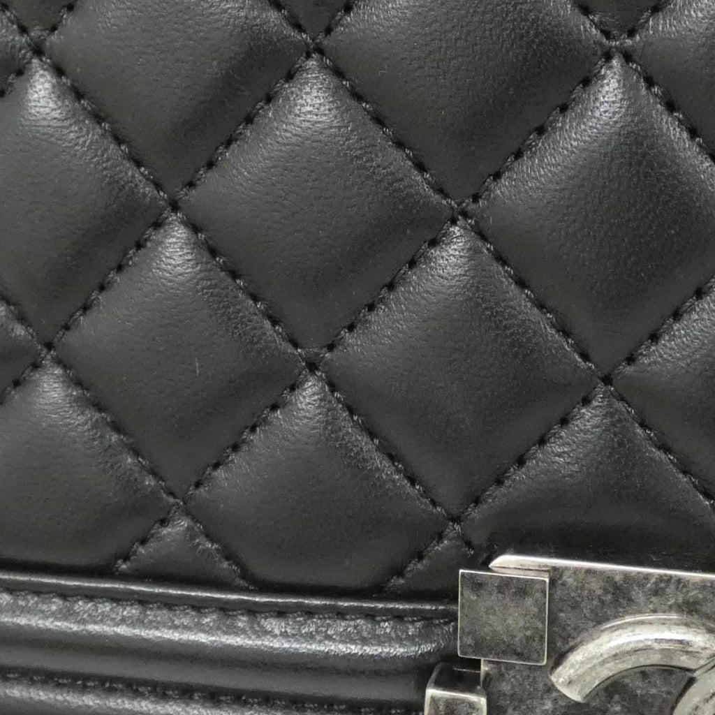 Chanel Boy Line Shoulder Bag — view 6