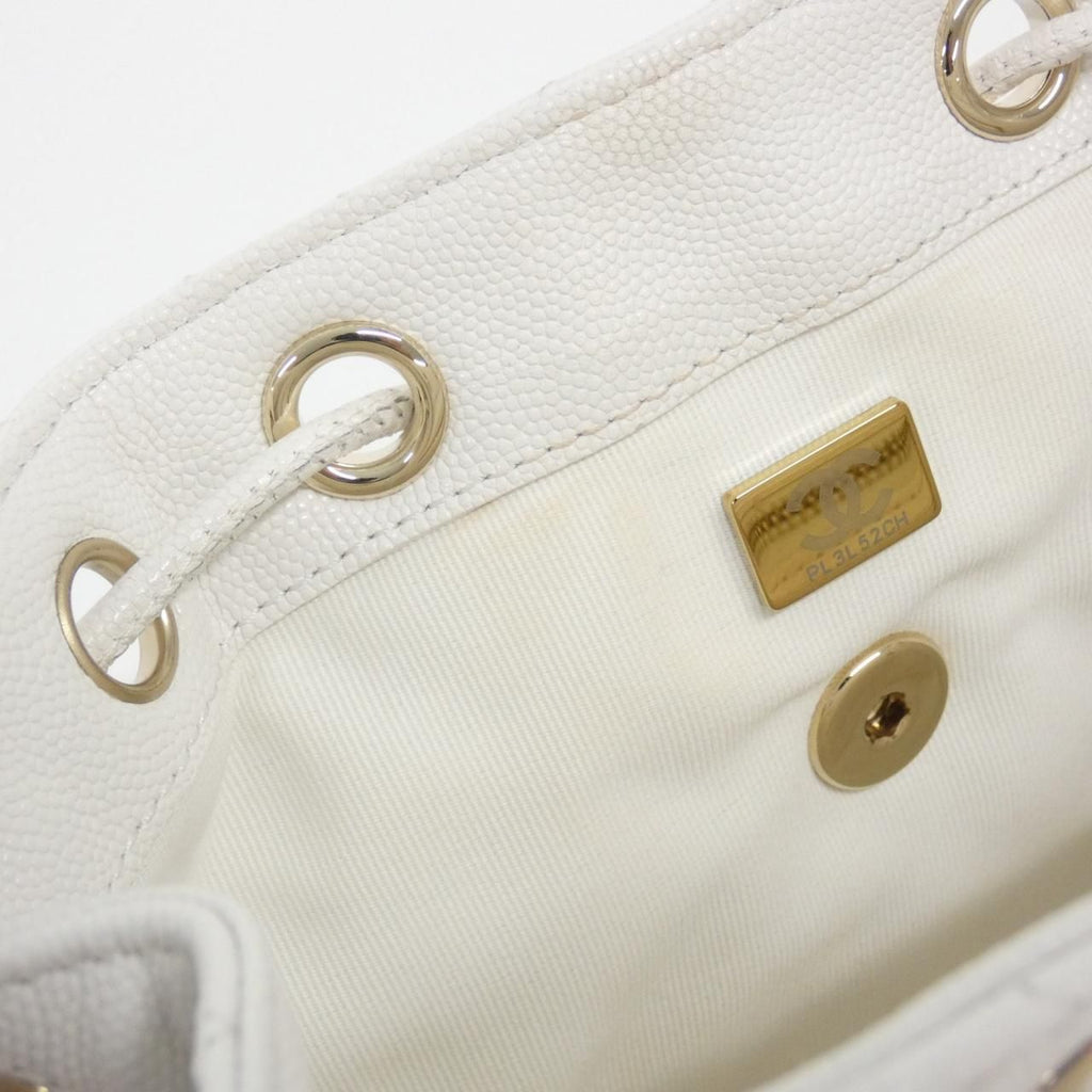 Chanel Backpack White — view 8